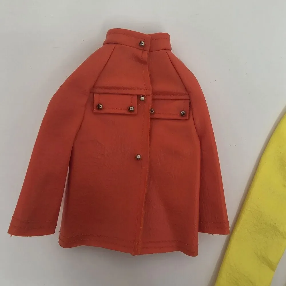 Vintage 70s Barbie The Ski Scene #1797 Orange Jacket And Yellow Pants